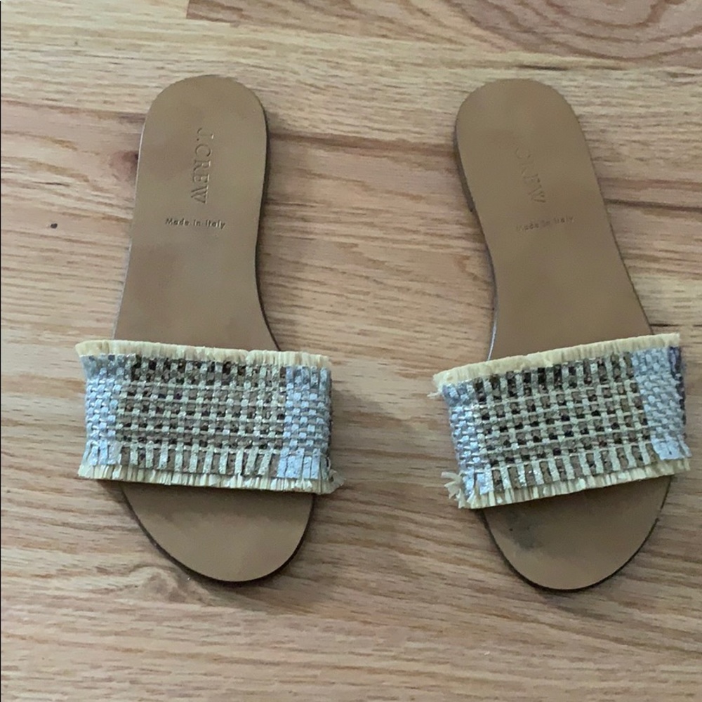 Metallic woven slippers